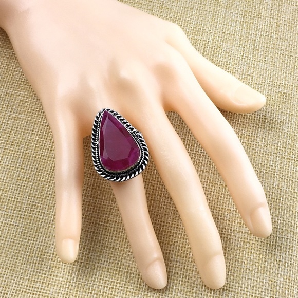 New Cherry Ruby Enhanced Stone Silver Overlay Ring Size 7 - Picture 4 of 7